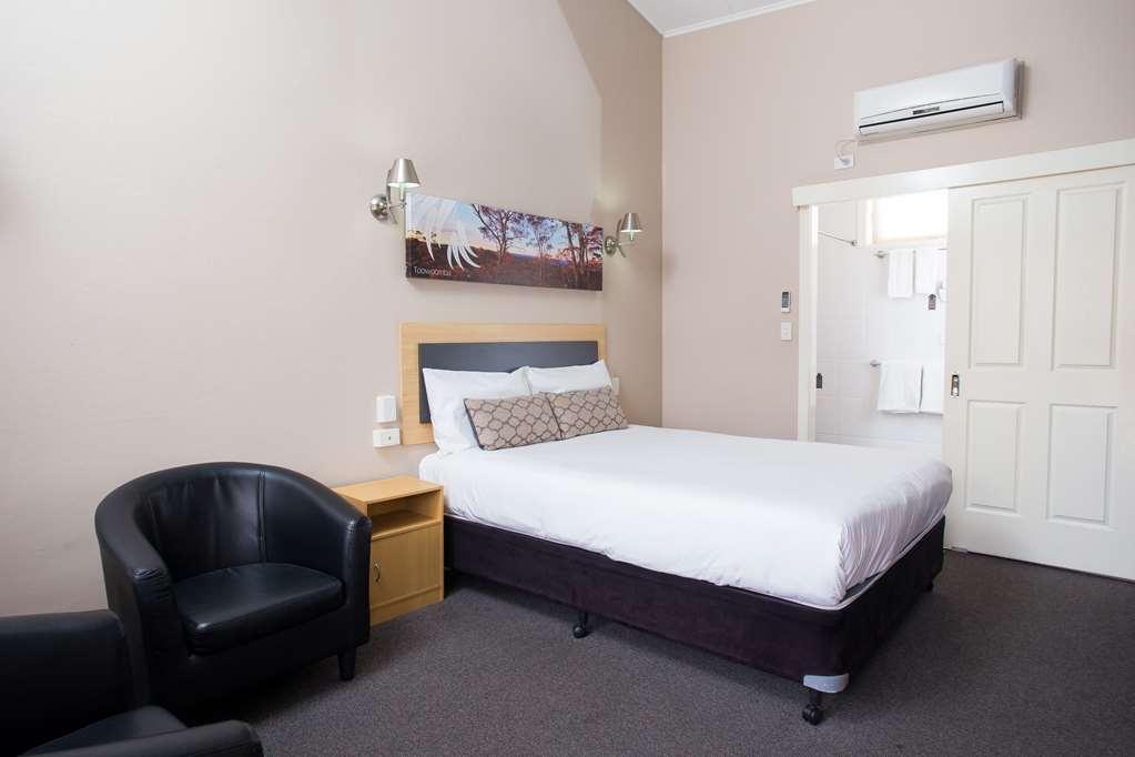 Downs Motel Туумба Стая снимка