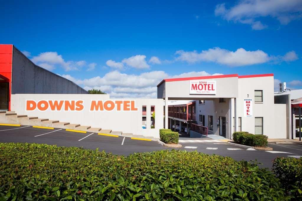 Downs Motel Туумба Екстериор снимка