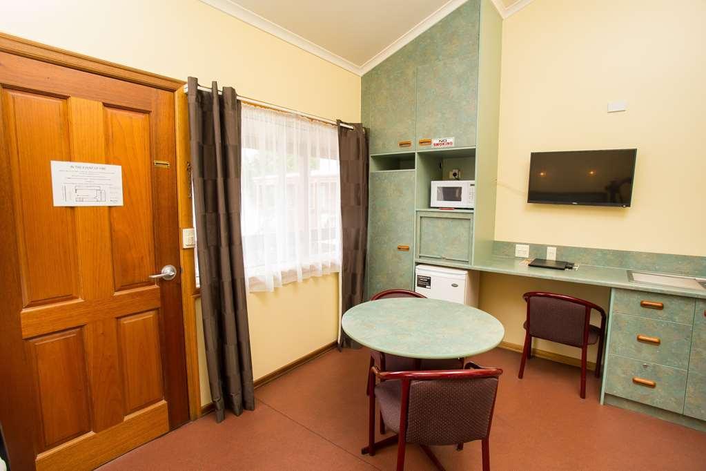 Downs Motel Туумба Стая снимка