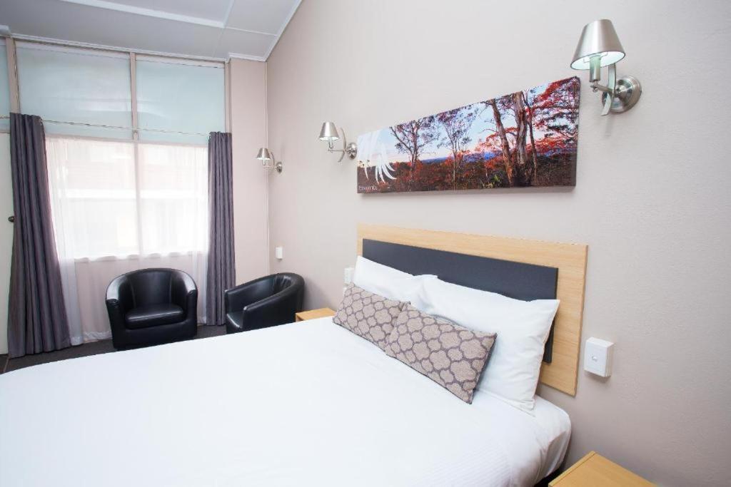 Downs Motel Туумба Екстериор снимка