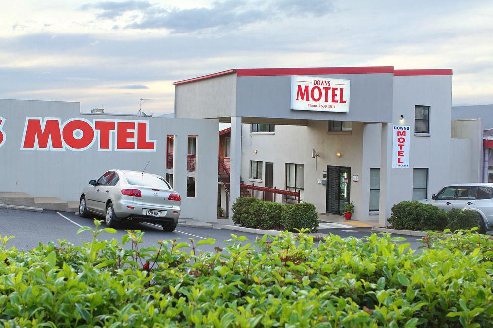 Downs Motel Туумба Екстериор снимка