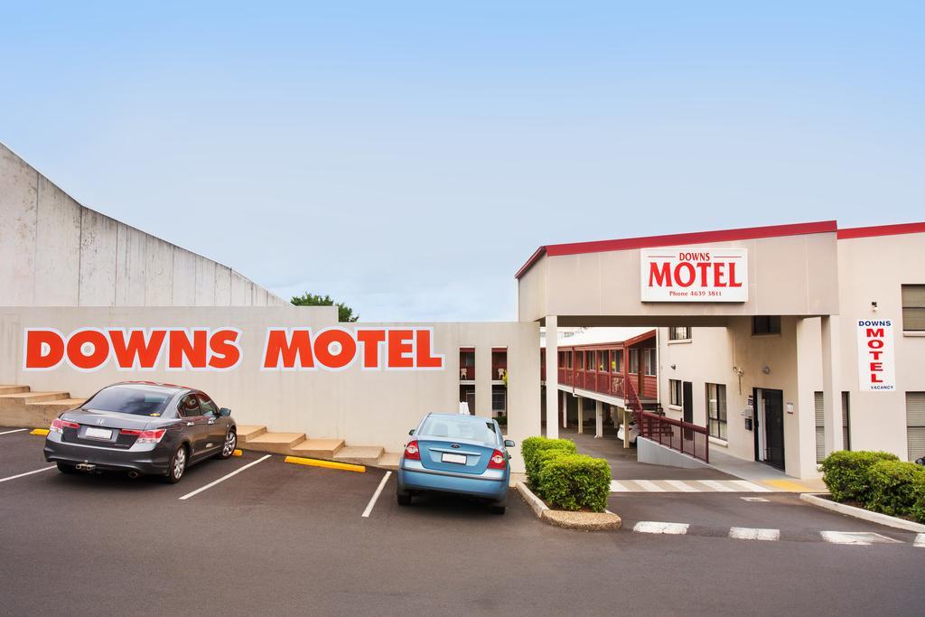 Downs Motel Туумба Екстериор снимка