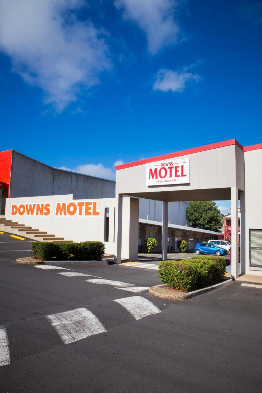 Downs Motel Туумба Екстериор снимка